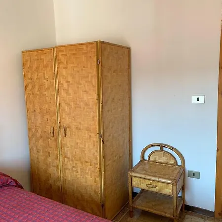 Casa Vicino Il Mare Apartment *